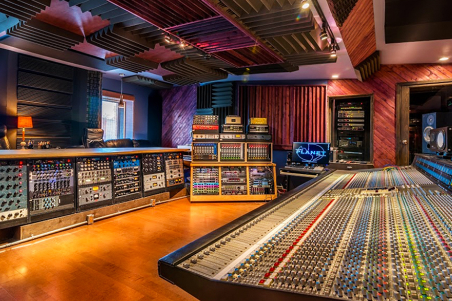 Are Big Facility Recording Studios scaring away the Next Generation?